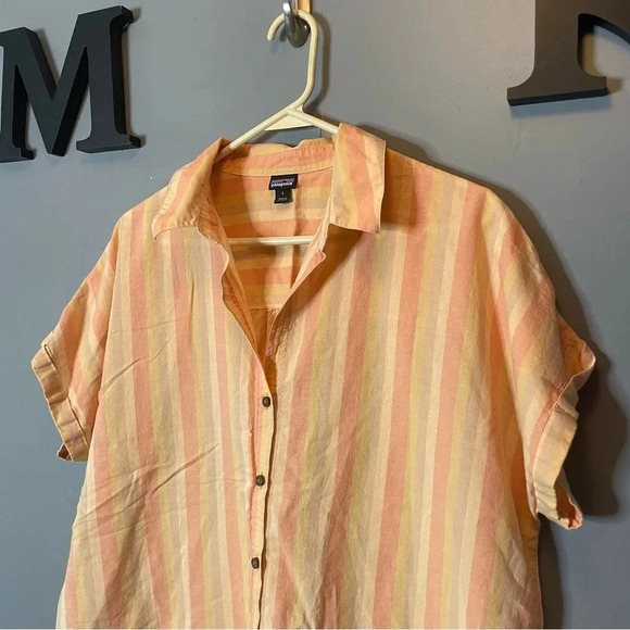 Patagonia lightweight A/C button up shirt peach stripe size large - Picture 2 of 11